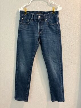 Uniqlo Jeans Medium Wash Slim Straight (size 28)